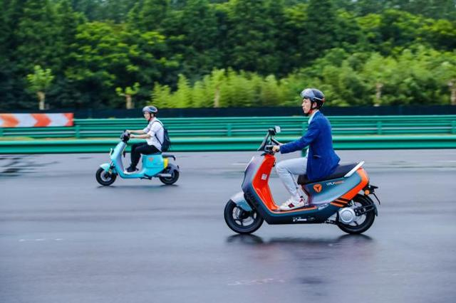 電動車“跑不遠”需要換電瓶？教你一招，讓電池多用兩年